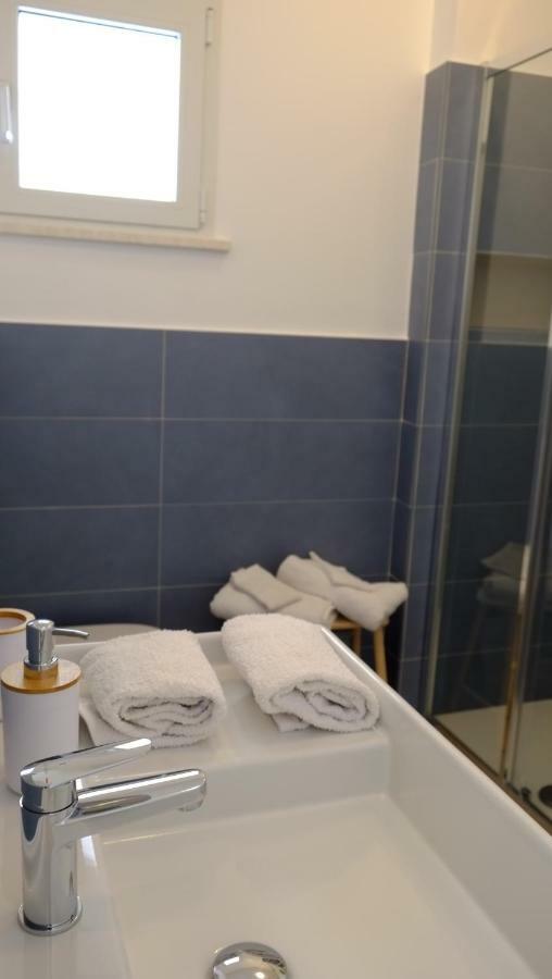 Quarantacinque Ospitalita Ξενοδοχείο Κάλιαρι Εξωτερικό φωτογραφία