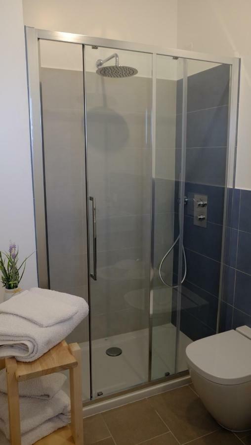 Quarantacinque Ospitalita Ξενοδοχείο Κάλιαρι Εξωτερικό φωτογραφία