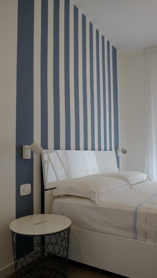 Quarantacinque Ospitalita Ξενοδοχείο Κάλιαρι Εξωτερικό φωτογραφία